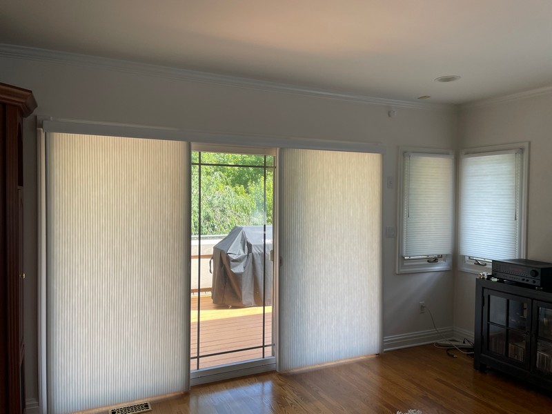 Hunter Douglas Cordless Vertiglide Cellular Shades with a Center Draw and Cellular Shades with an Ultraglide Lift System in Allendale, NJ