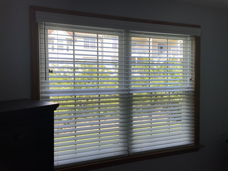 Graber 2-inch Traditional Real Wood Blinds with Legacy Valances Mahwah, NJ