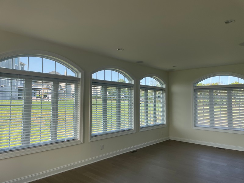 Hunter Douglas 2 1/2-Inch Faux Wood Blinds with A Cord Lift and Louver Tilt System in Mahwah, NJ