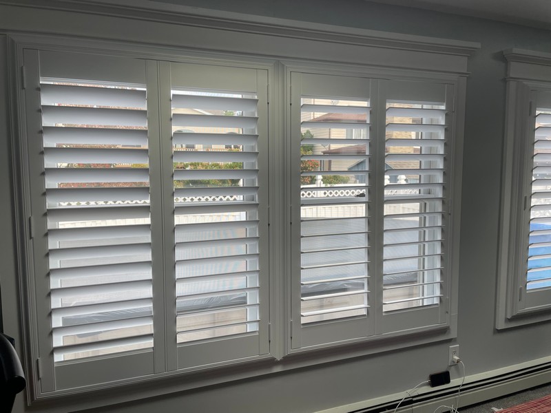 Hunter Douglas Faux Wood Shutters in Hasbrouck Heights, NJ