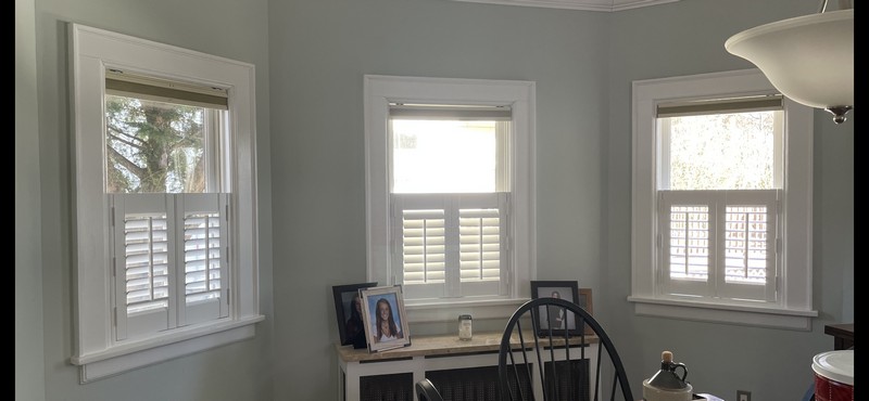 Hunter Douglas Three-Sided Frame Café Shutters in Pearl River NY