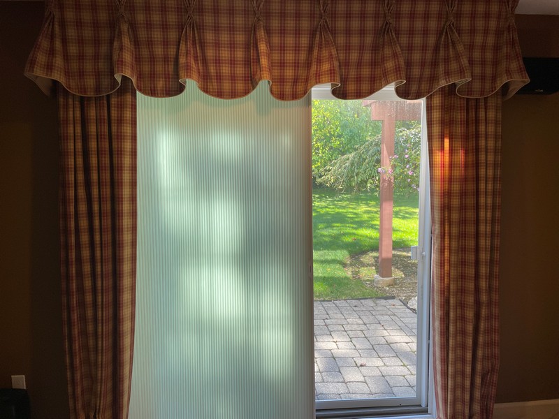 Hunter Douglas Vertiglide, Vertical, Cordless Cellular Shade in Oakland, NJ