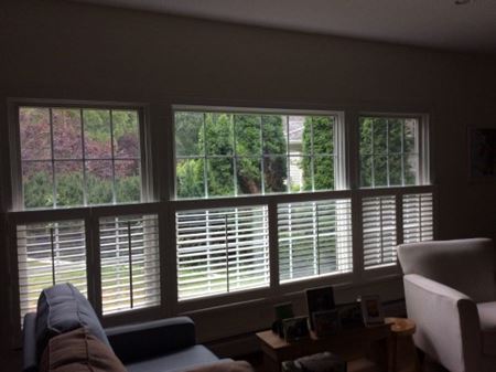 Cafe Style Plantation shutters in Woodcliff Lake, NJ Thumbnail