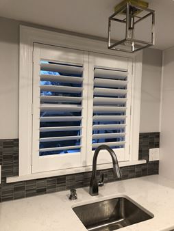 Hunter Douglas Louvered Plantation Shutters in Wyckoff, NJ Thumbnail