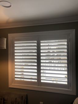 Hunter Douglas 3 1/2 Faux Wood Shutters with Hidden Tilts in Waldwick, NJ Thumbnail