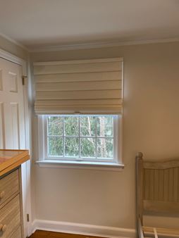 Exemplary Hunter Douglas Cordless, Soft-Fold Vignettes with Blackout Linings in Ramsey, NJ Thumbnail
