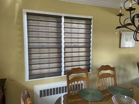 Hunter Douglas Soft Fold Semi-Opaque Vignette Roman Shades Tiered in Ridgewood, NJ Thumbnail