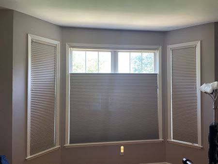 Stunning Hunter Douglas Ultraglide Blackout Cellular Shades with a Top-Down/Bottom-Up Feature in Oakland, NJ Thumbnail