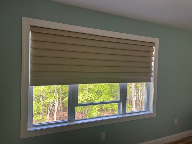 Long-Lasting Hunter Douglas Vignette Roman Shades in Dingmans Ferry, PA